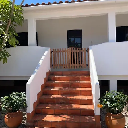 Quinta Do Vale Entire * Сан-Бартоломеу-де-Мессинеш